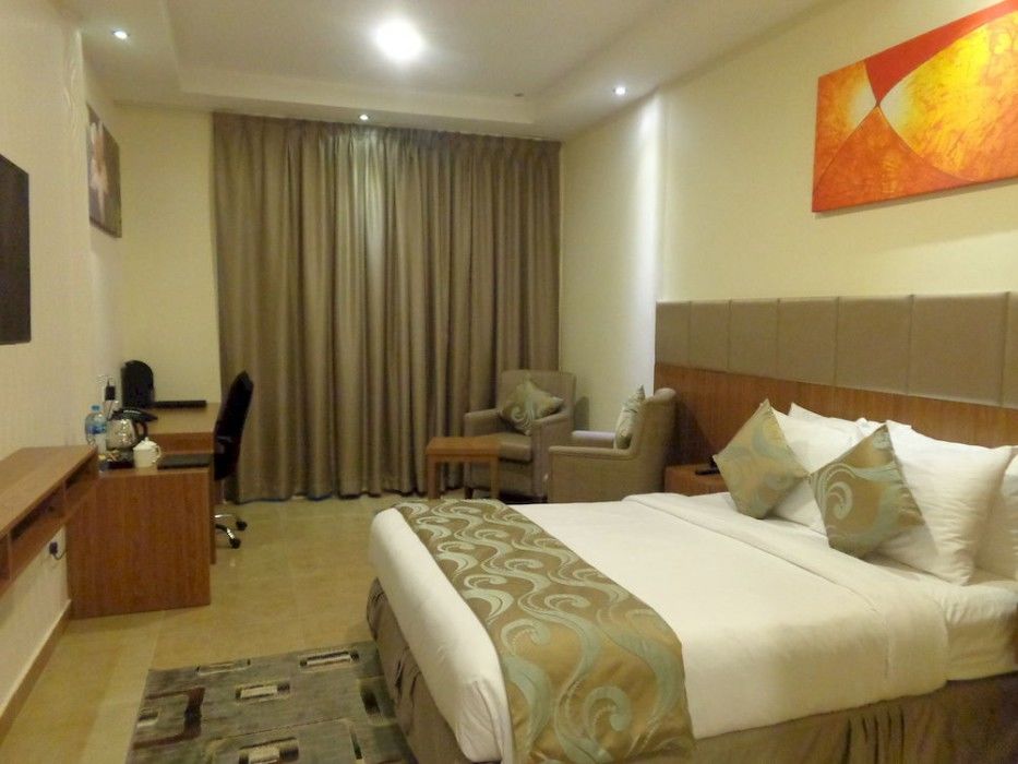 Western Hotel - Ghayathi Exterior photo